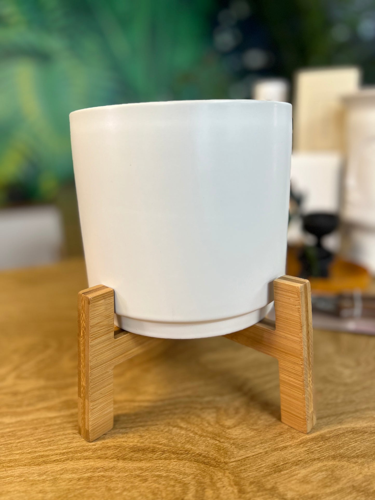 Sierra White Planter